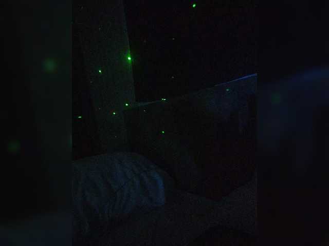 MadLovers webcam