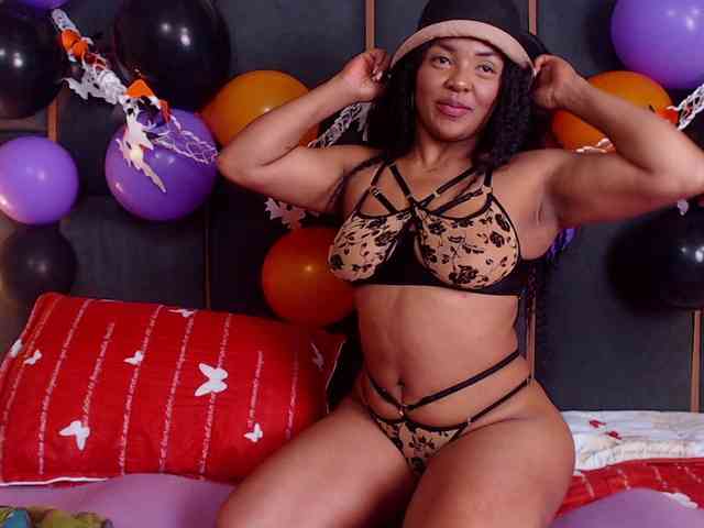 TashaDex webcam