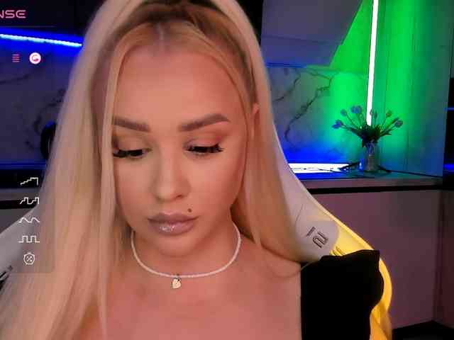 In-your-fucking-mind webcam