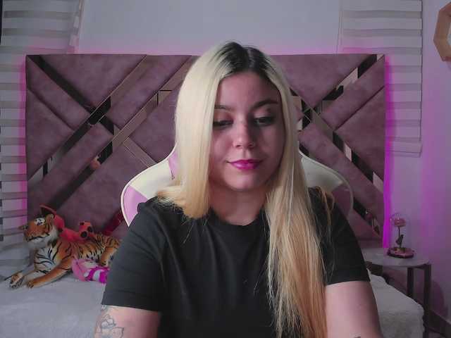 tigerbaby_ webcam