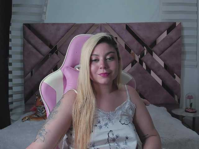 tigerbaby_ webcam