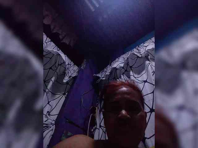 VelvetRose1 webcam