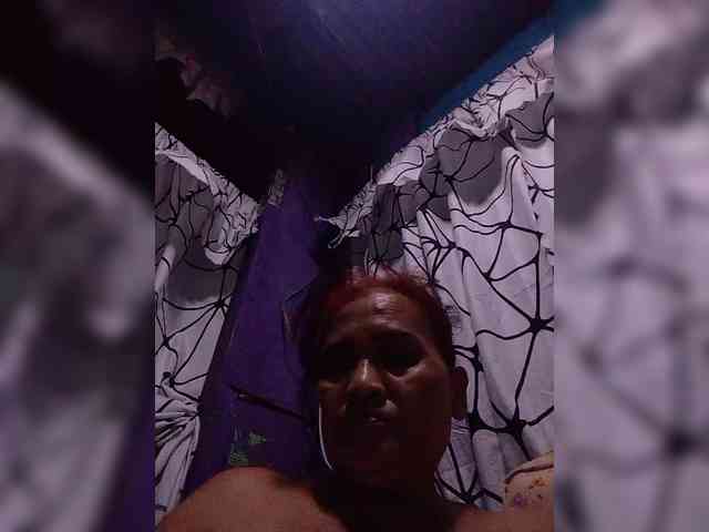 VelvetRose1 webcam