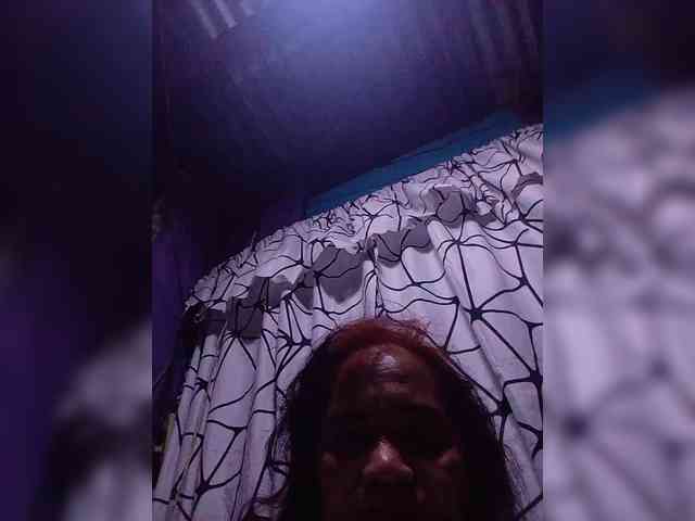 VelvetRose1 webcam
