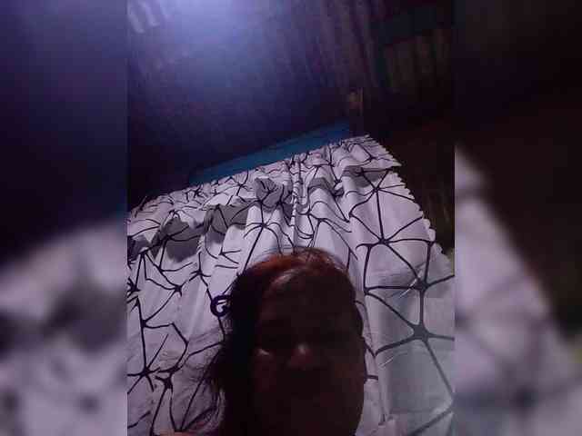 VelvetRose1 webcam