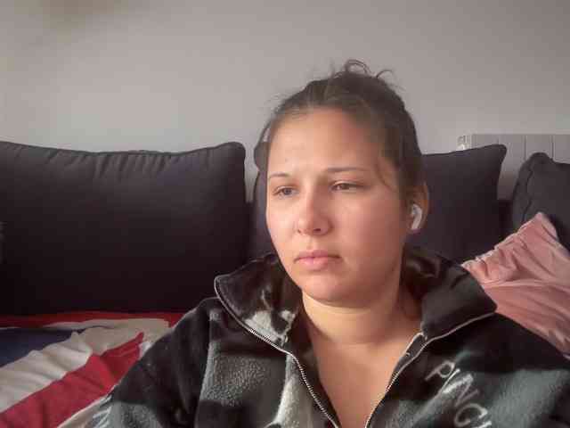 Minettesexy24 webcam