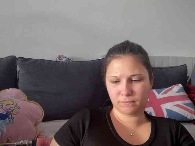 Minettesexy24 webcam