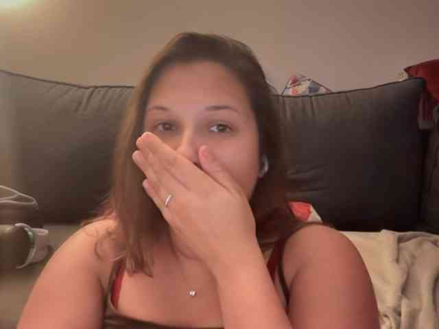 Minettesexy24 webcam