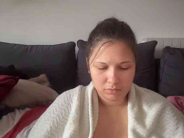 Minettesexy24 webcam