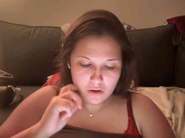 Minettesexy24 webcam