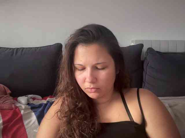 Minettesexy24 webcam