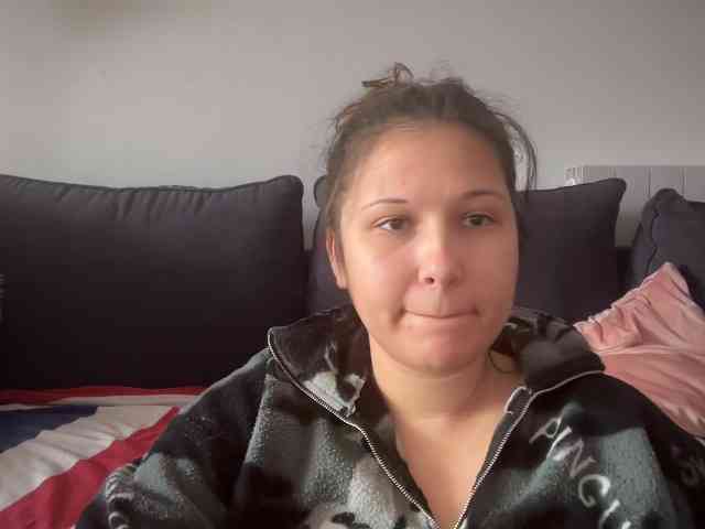 Minettesexy24 webcam