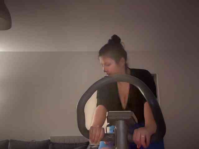 Minettesexy24 webcam