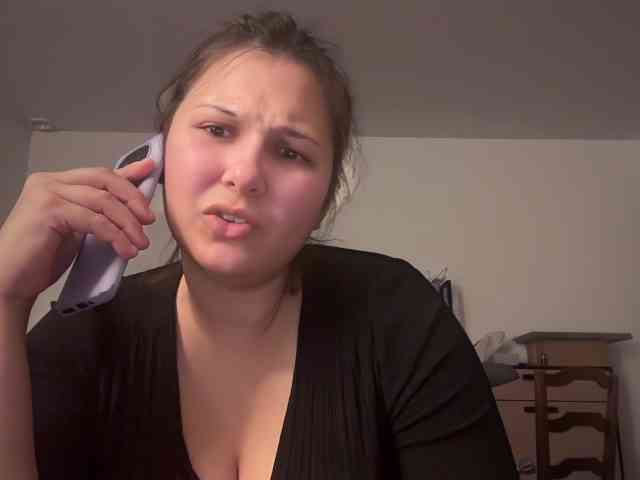 Minettesexy24 webcam