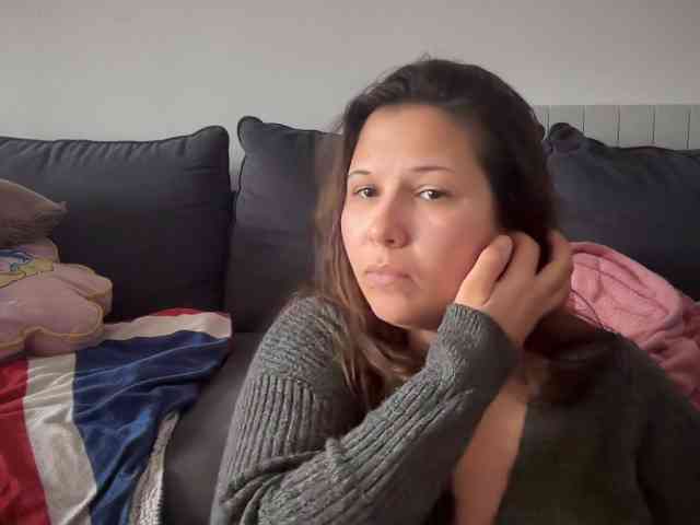 Minettesexy24 webcam