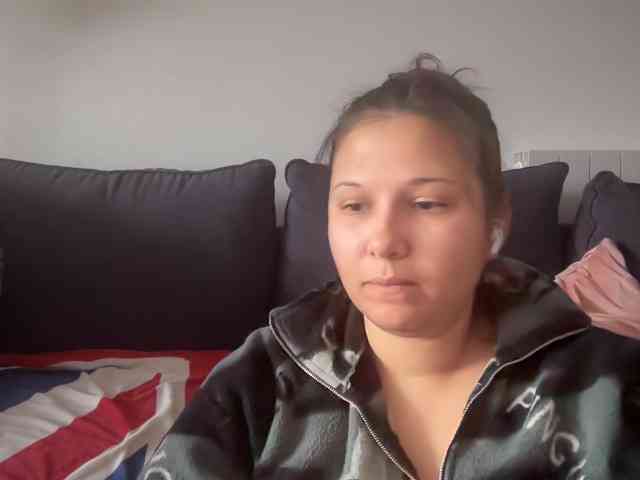 Minettesexy24 webcam