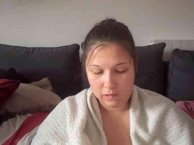 Minettesexy24 webcam