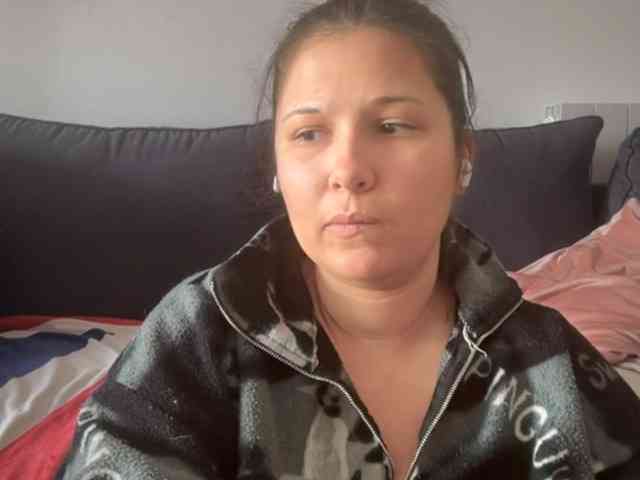 Minettesexy24 webcam