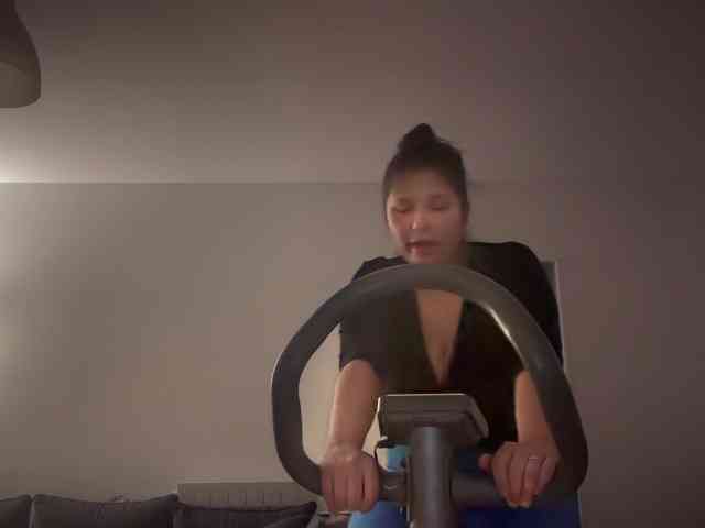 Minettesexy24 webcam