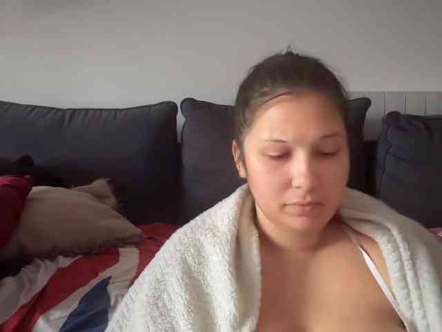 Minettesexy24 webcam