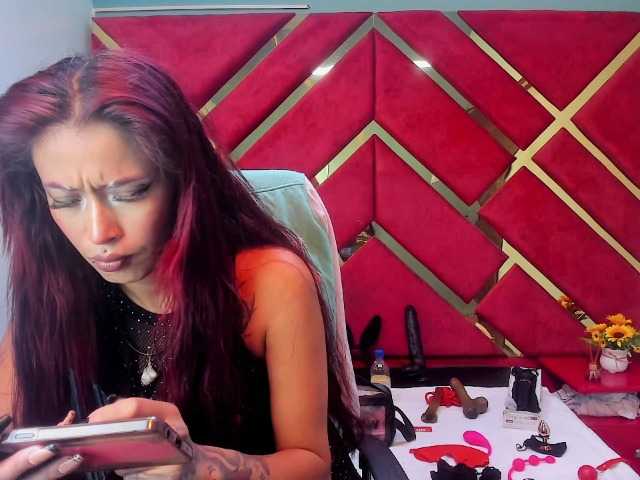 KattaleyaLuck Live Cam on BongaCams