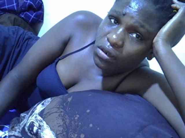 adara-lee webcam
