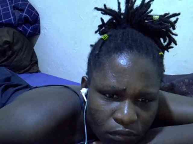 adara-lee webcam