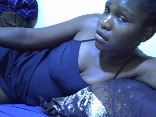 adara-lee webcam