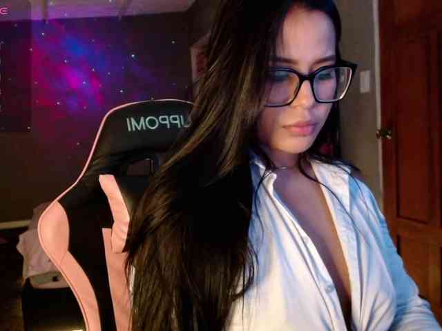 OliviaCarter1 webcam