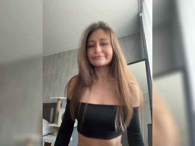 Gratis Live Sexcam mit Horosha Horosha
