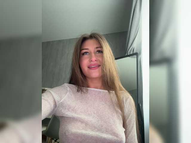 Gratis Live Sexcam mit Horosha Horosha