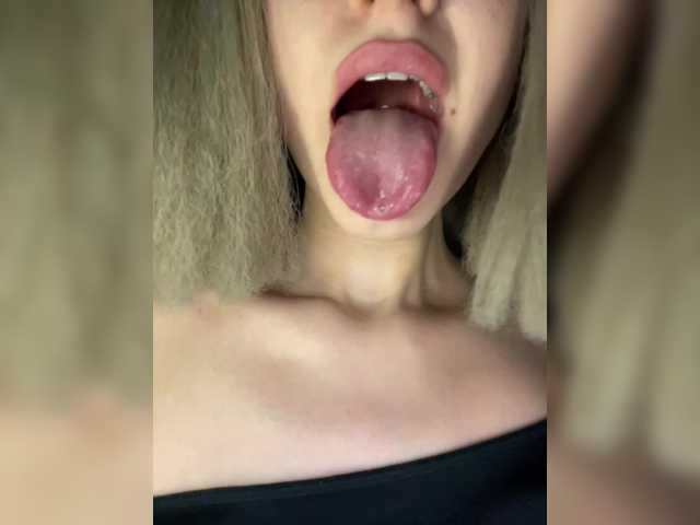 Vai a chattare su AnnaSissi AnnaSissi