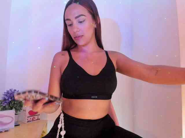 Nicole_Voshkie webcam