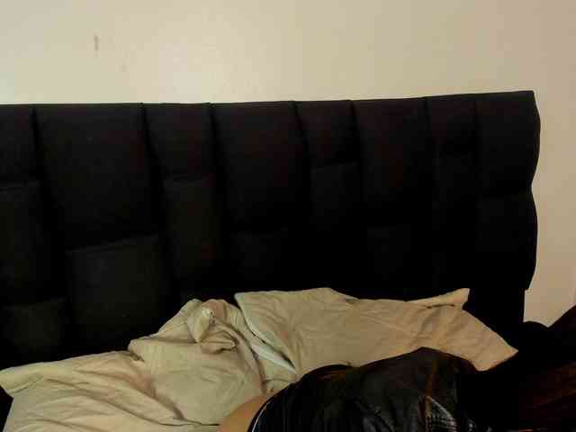 Nicole_Voshkie webcam