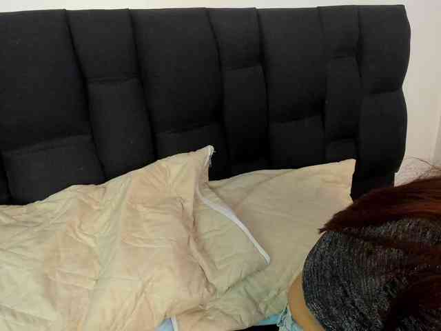 Nicole_Voshkie webcam