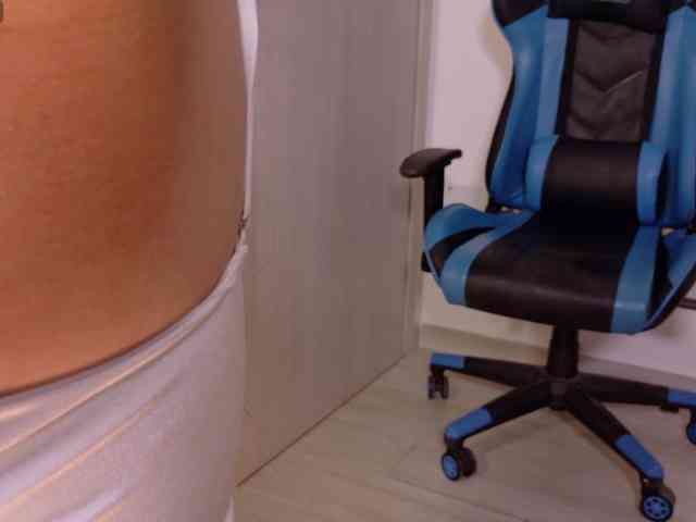 Yuriko-May webcam