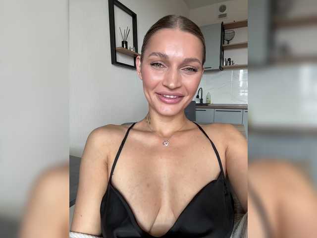 Manymoney1 webcam