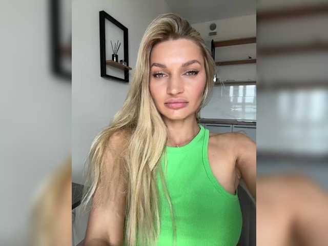 Manymoney1 webcam