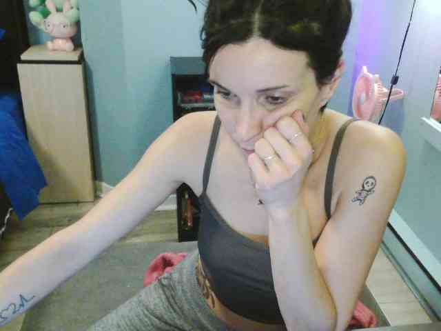 Kelyaxox webcam
