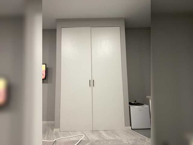 Entra en el chat con el modelo Room_of_love Room_of_love