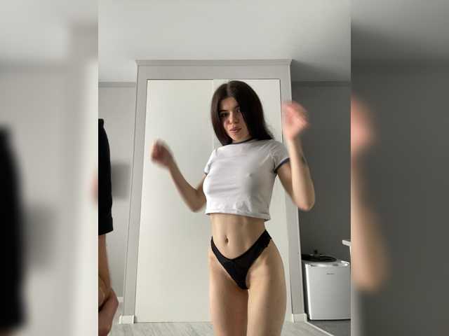 go to chat with Room_of_love