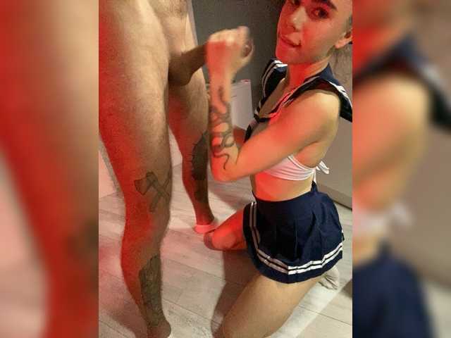 Entra en el chat con el modelo Room_of_love Room_of_love