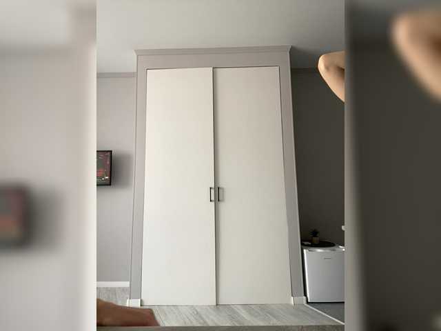 Accedi alla chat con il nickname Room_of_love Room_of_love