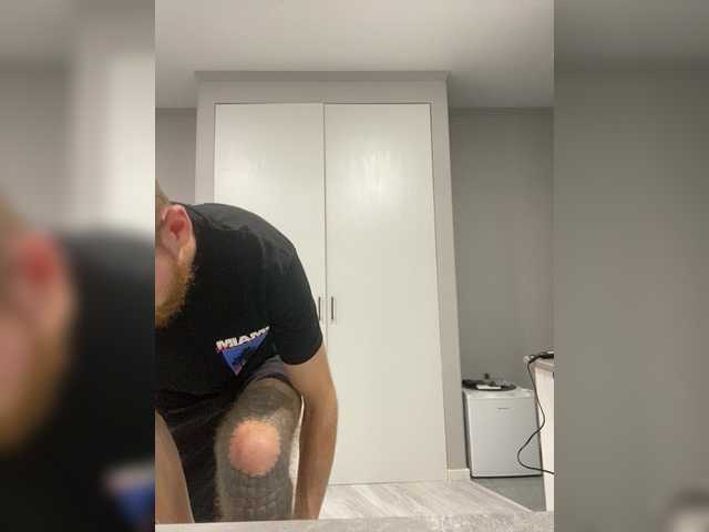 go to chat with Room_of_love