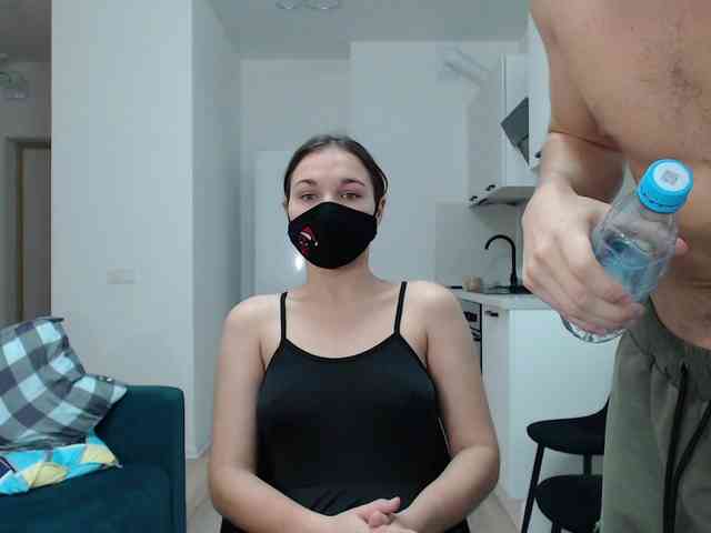 HeavenlyJune22 webcam
