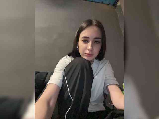 Hikikomori27 webcam