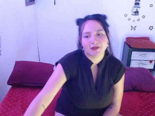 MiaSmiith webcam