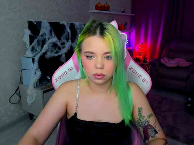 FunnyVibe webcam