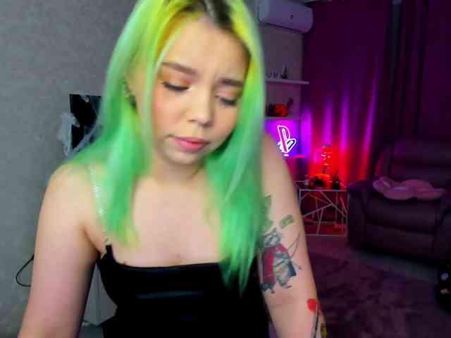 FunnyVibe webcam