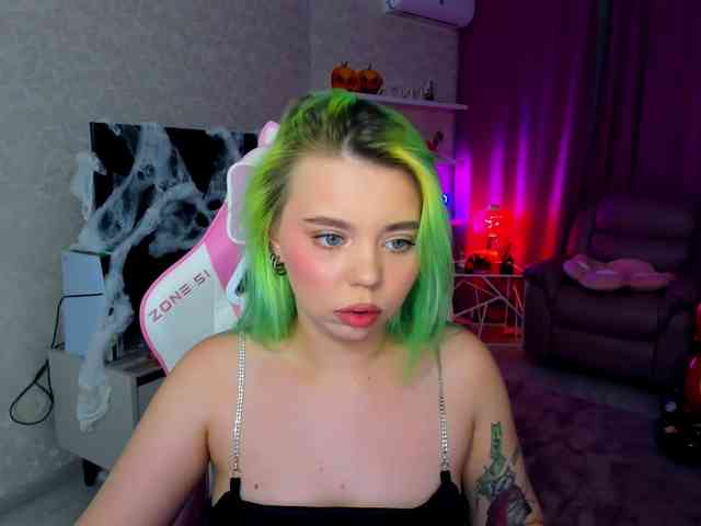 FunnyVibe webcam
